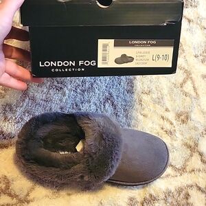 Women's faux fur gray slippers size 9/10